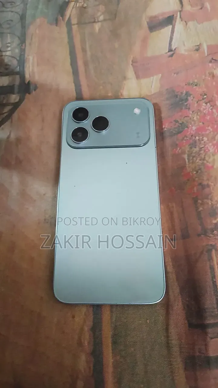 Tecno Spark 50 128 GB Silver
