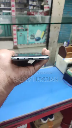 Walton 32 GB Gray