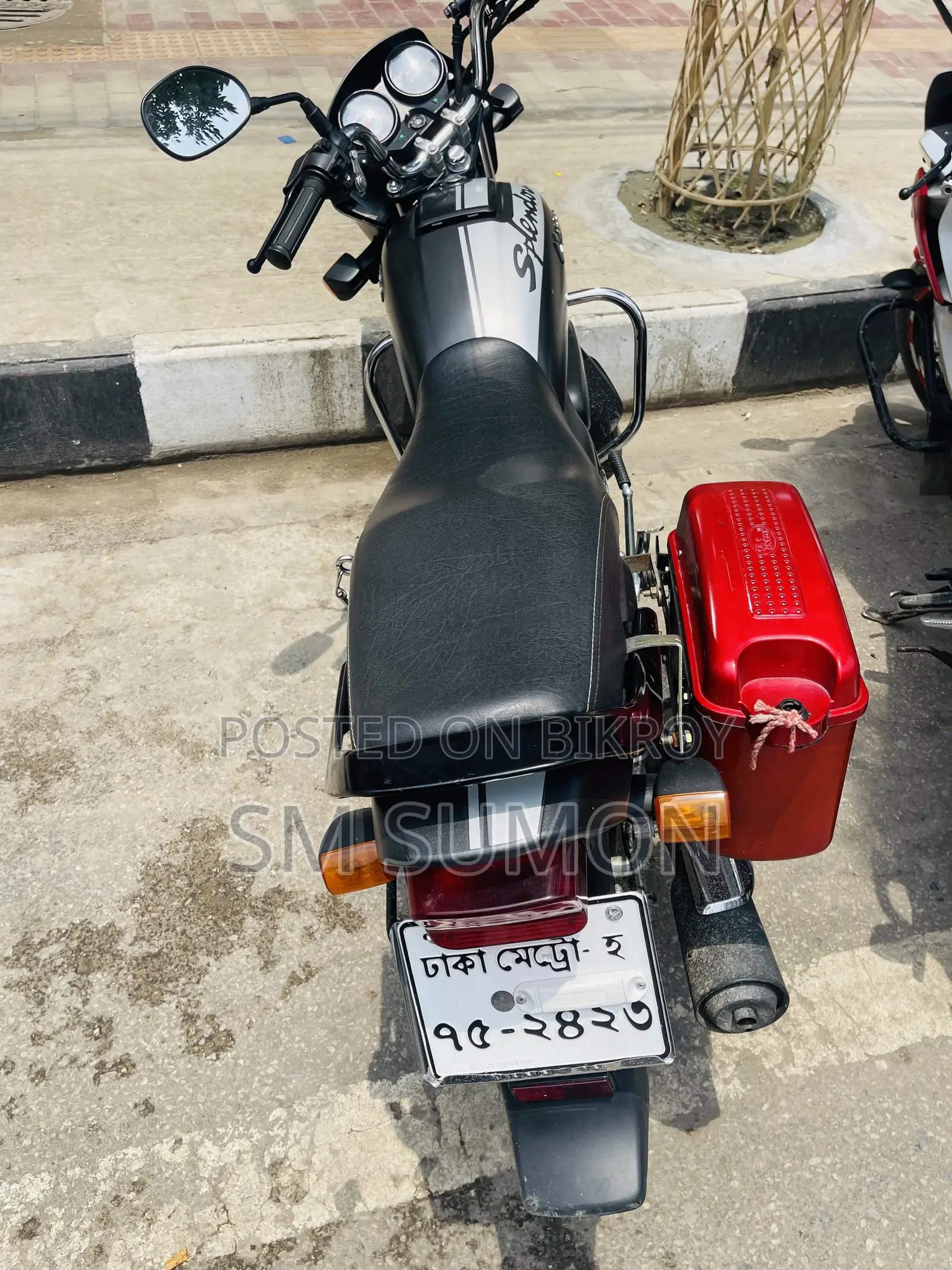 হিরো স্প্লেন্ডার প্লাস ২০২৫ গ্রে