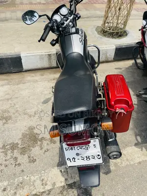 হিরো স্প্লেন্ডার প্লাস ২০২৫ গ্রে