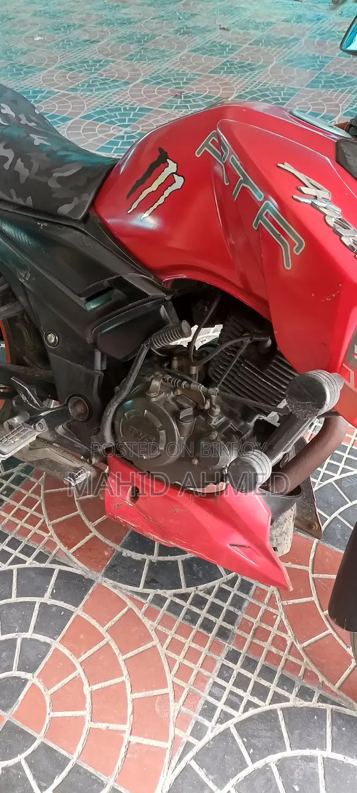 TVS Apache RTR 160 2V 2017 Red
