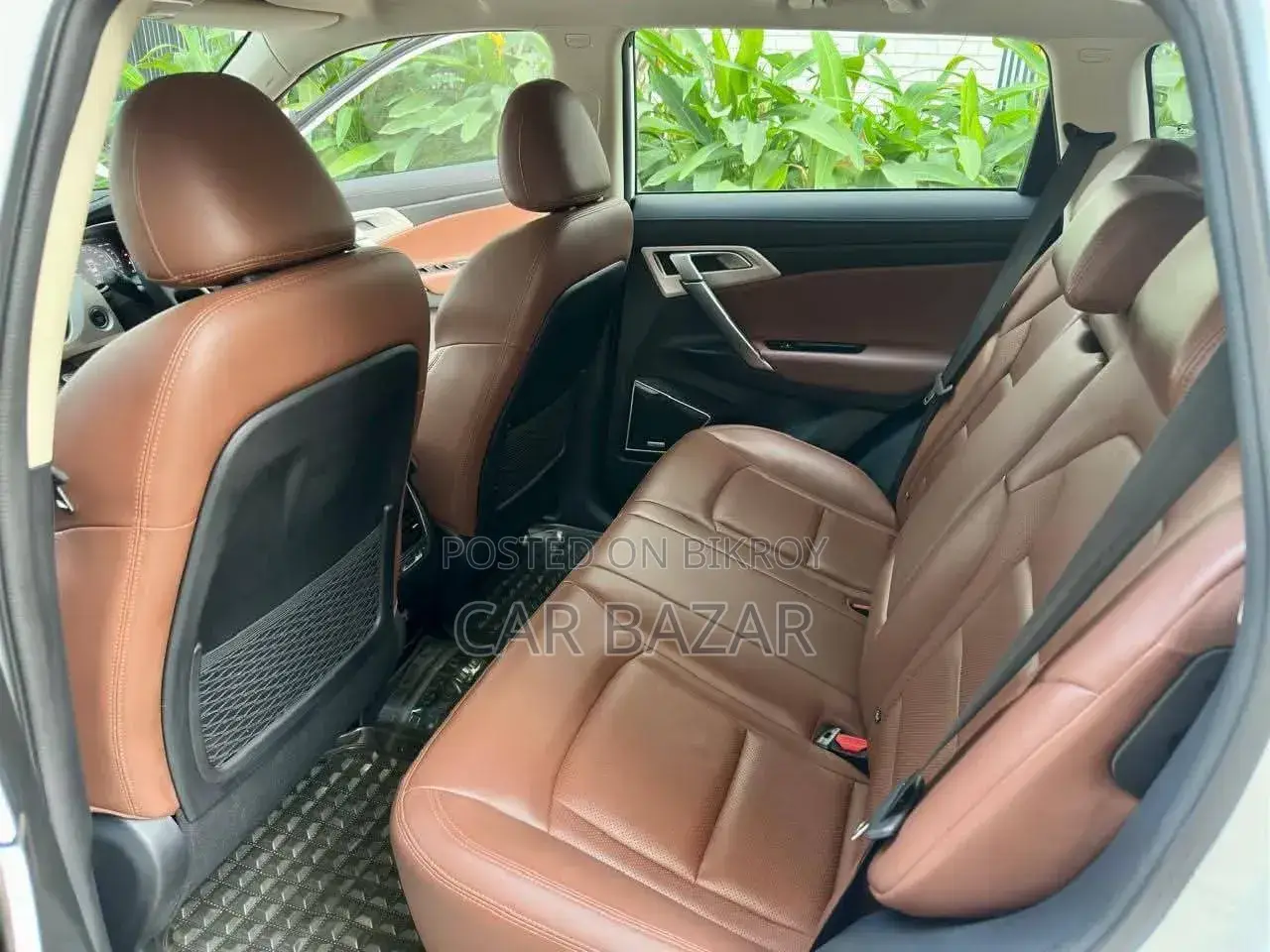 Proton X70 2021 Pearl