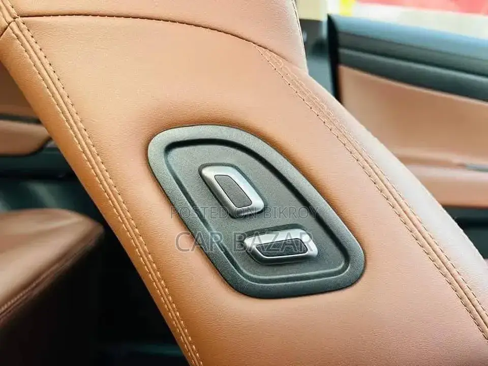 Proton X70 2021 Pearl