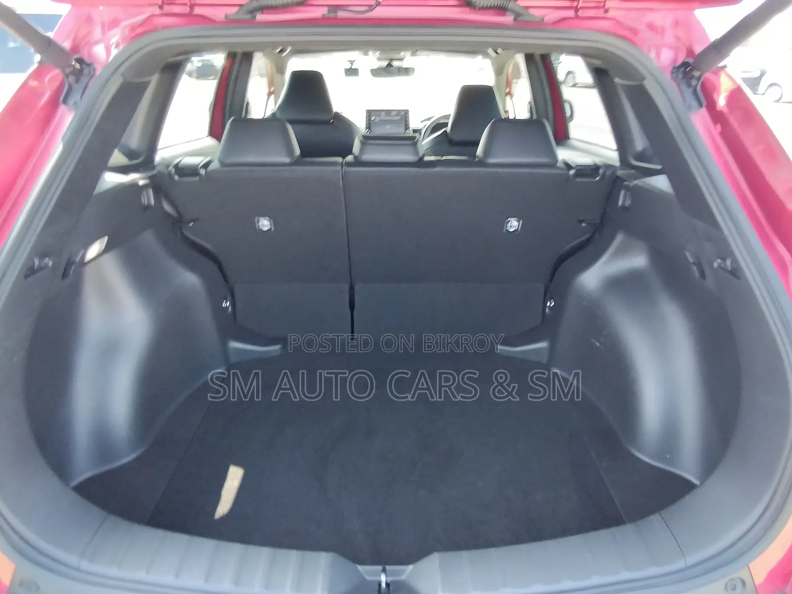 Toyota Corolla Cross 1.8 Hybrid FWD 2022 Red