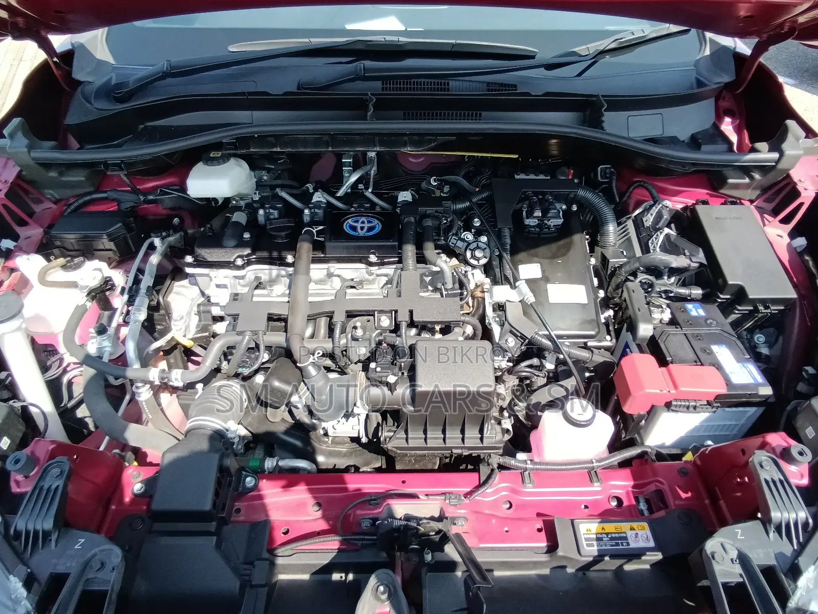 Toyota Corolla Cross 1.8 Hybrid FWD 2022 Red