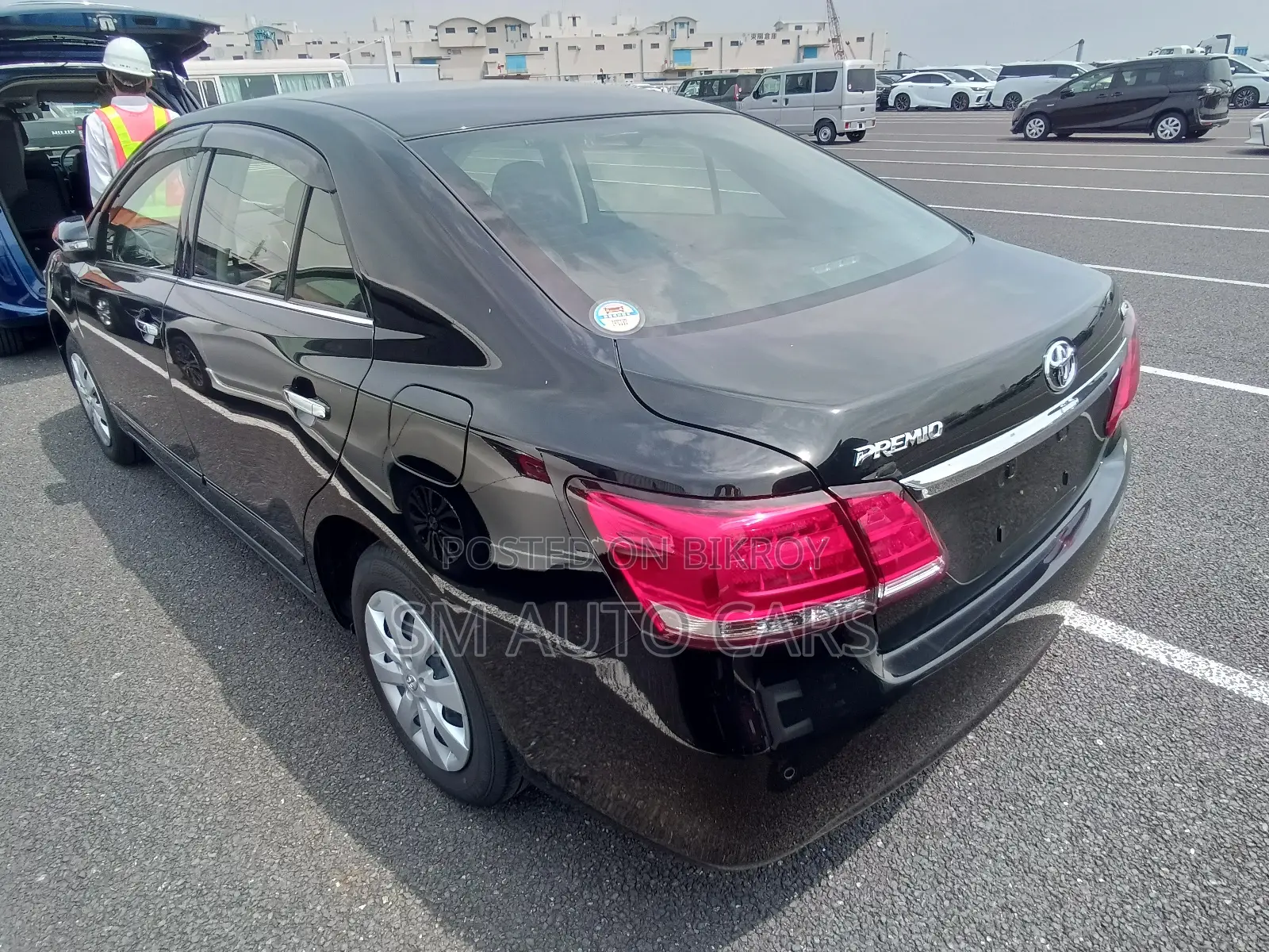 Toyota Premio 2021 Black