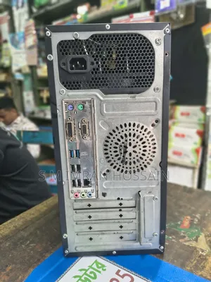 Desktop Computer Asus 4GB Intel Core I5 SSHD+SSD 256GB