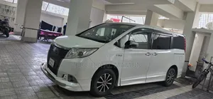 Toyota Noah 2014 Pearl