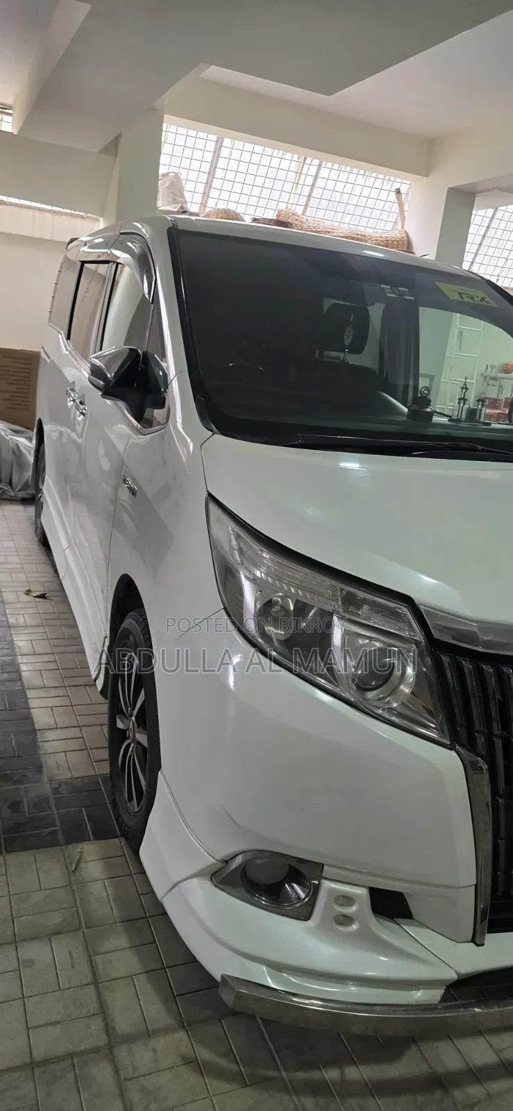 Toyota Noah 2014 Pearl