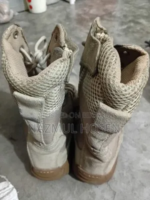 আমেরিকান আর্মি জুতা