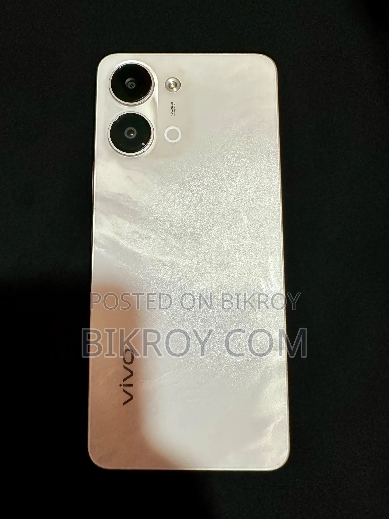 New Vivo Y04 64 GB White