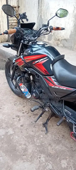 Honda CB 2023 Black