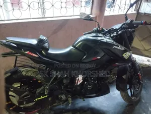 Bajaj Pulsar N160 2024 Black