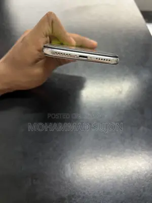 Apple iPhone X 64 GB