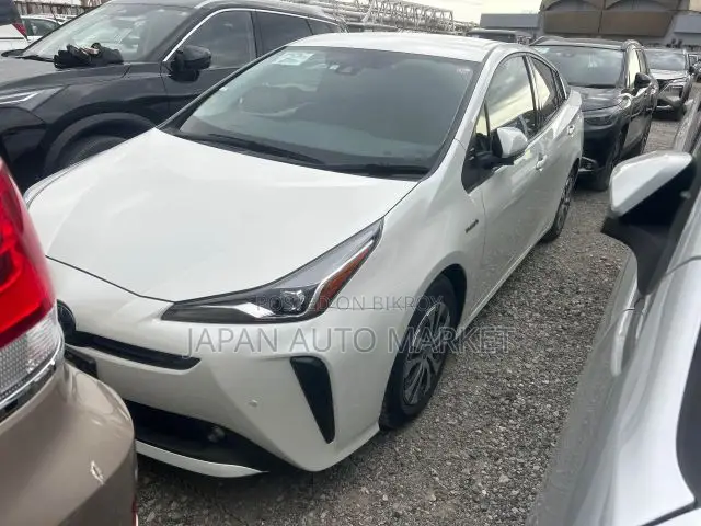 Toyota Prius 2020 Pearl