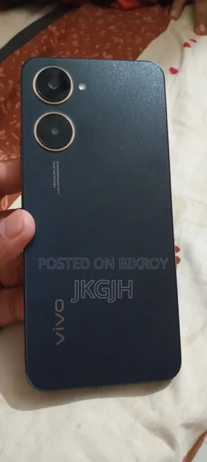 Vivo 4 GB Black