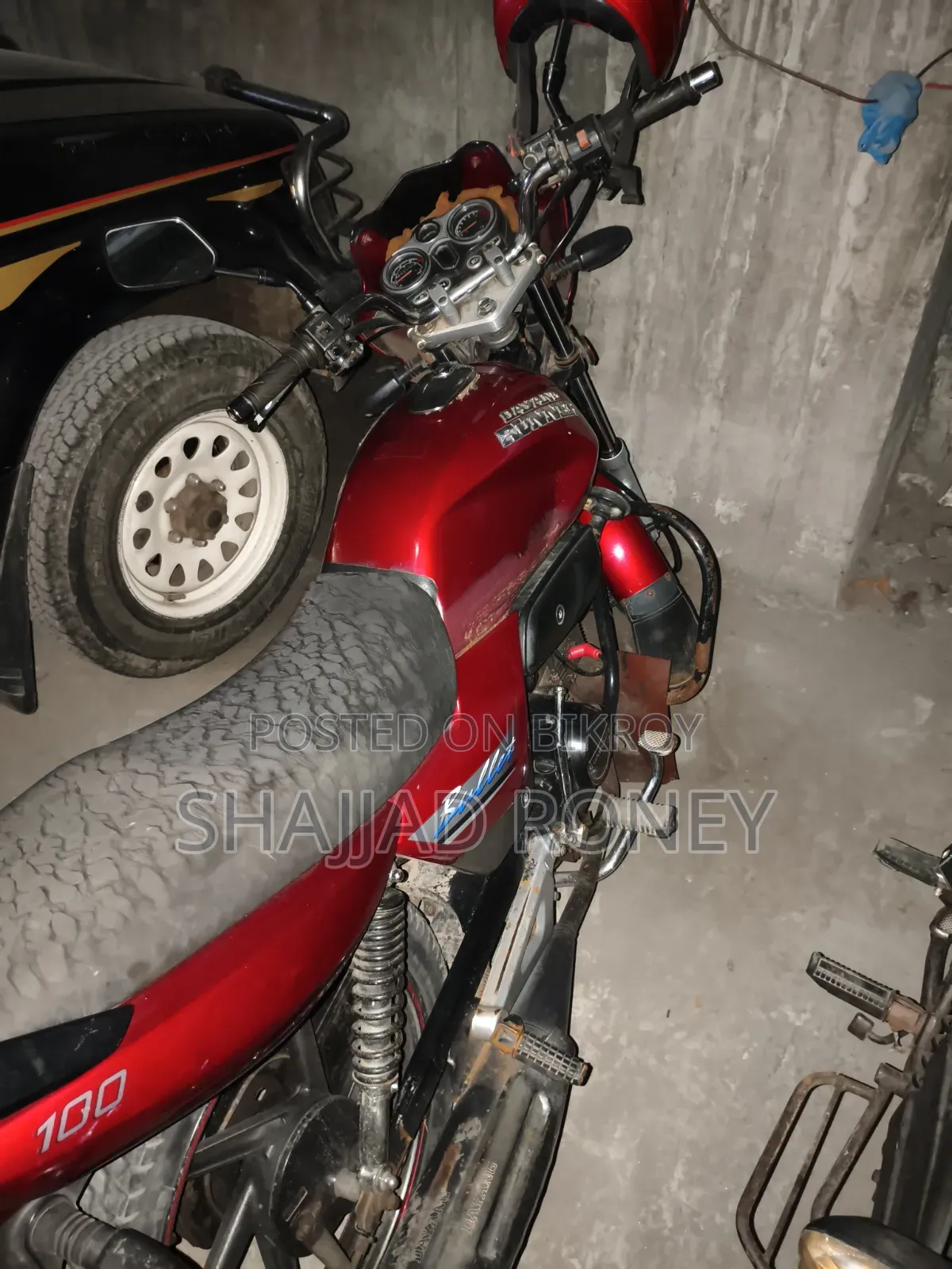 Runner Bullet 100 2016 Red