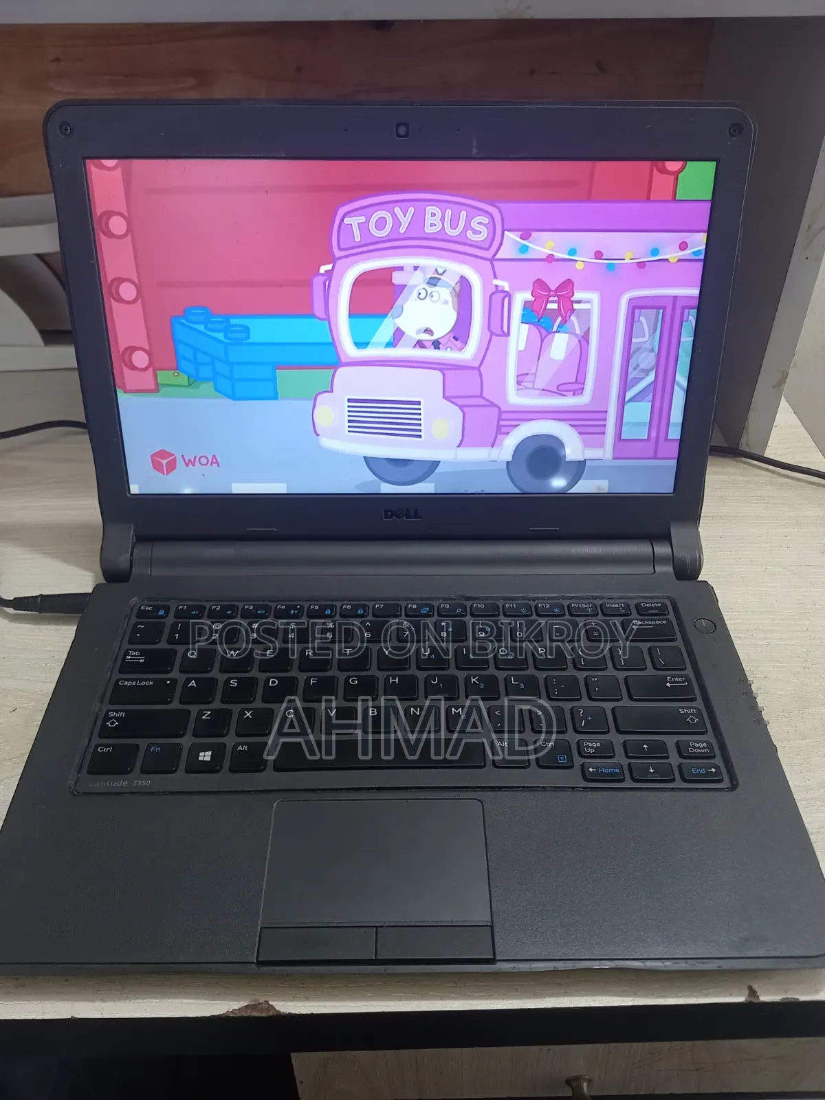 Laptop Dell Latitude 3350 4GB Intel Core I3 SSD 128GB
