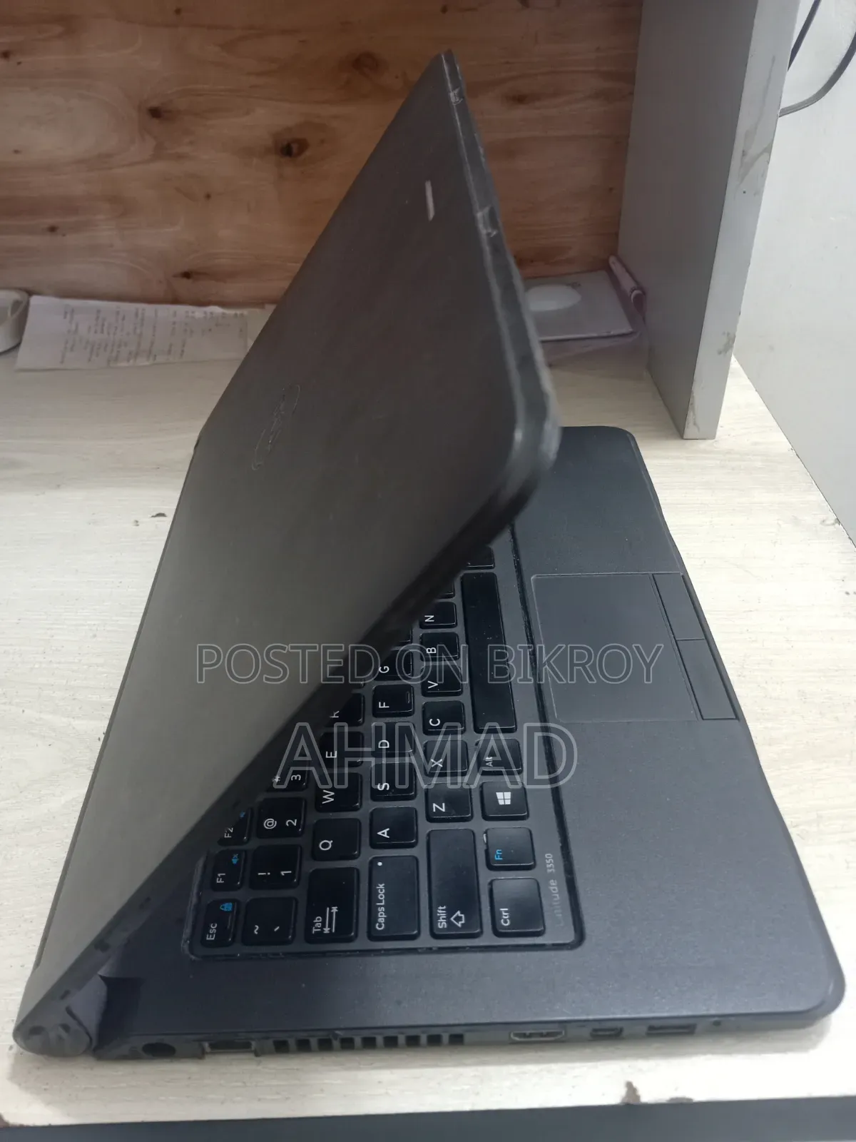 Laptop Dell Latitude 3350 4GB Intel Core I3 SSD 128GB