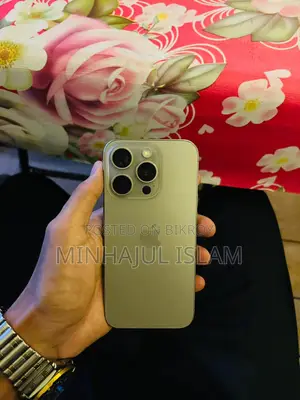 New Apple iPhone 15 Pro 128 GB