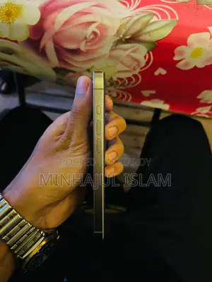 New Apple iPhone 15 Pro 128 GB