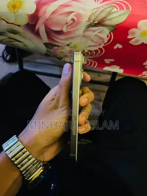 New Apple iPhone 15 Pro 128 GB