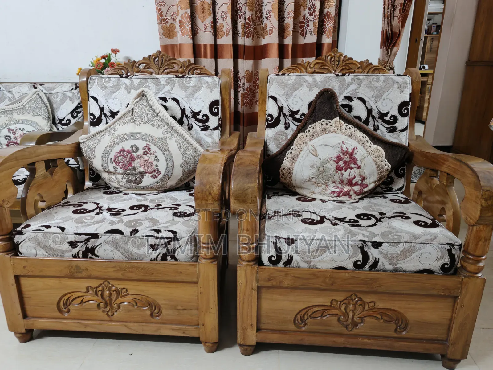 Shegun Kather Sofa Set (3+1+1)