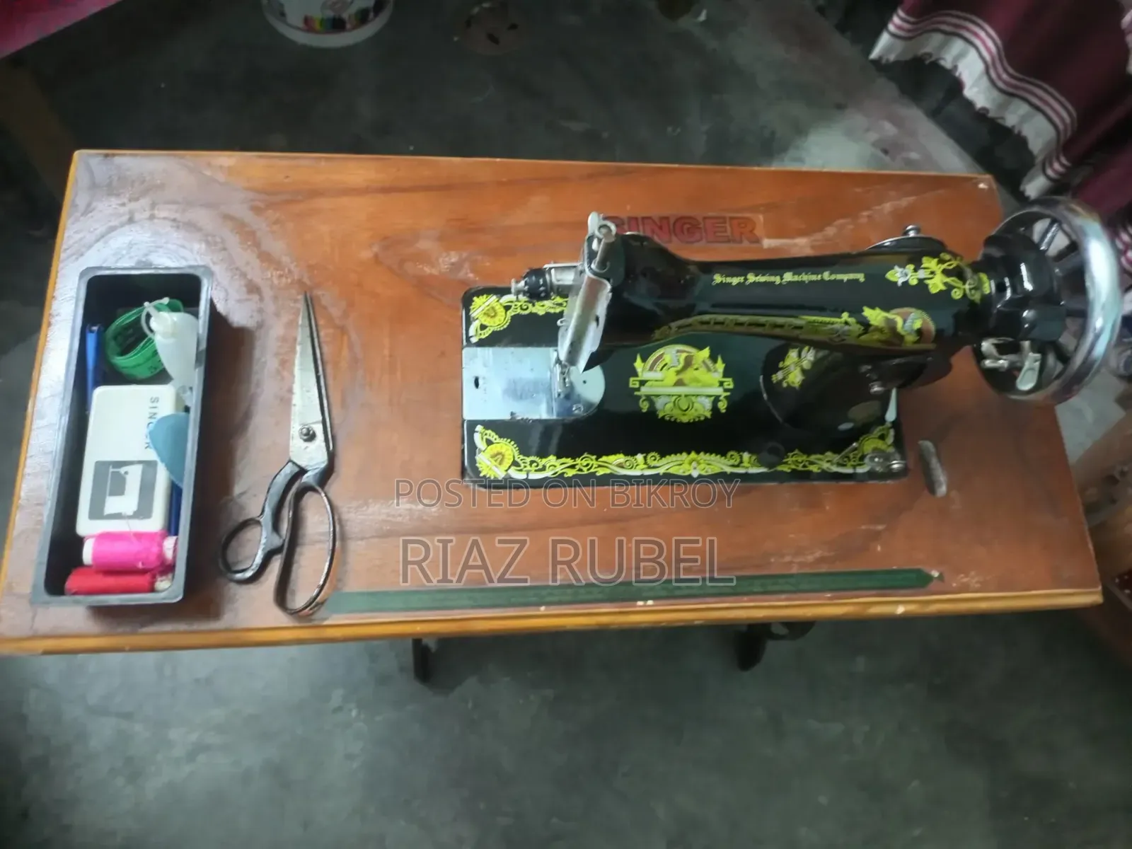 Singer Sewing Machine