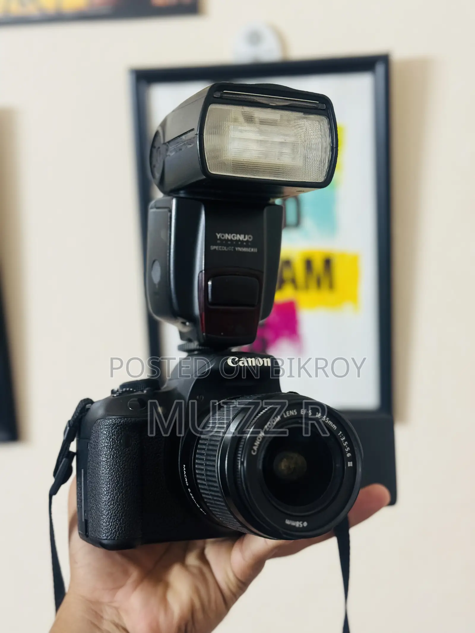 Canon 700d With Flash Light