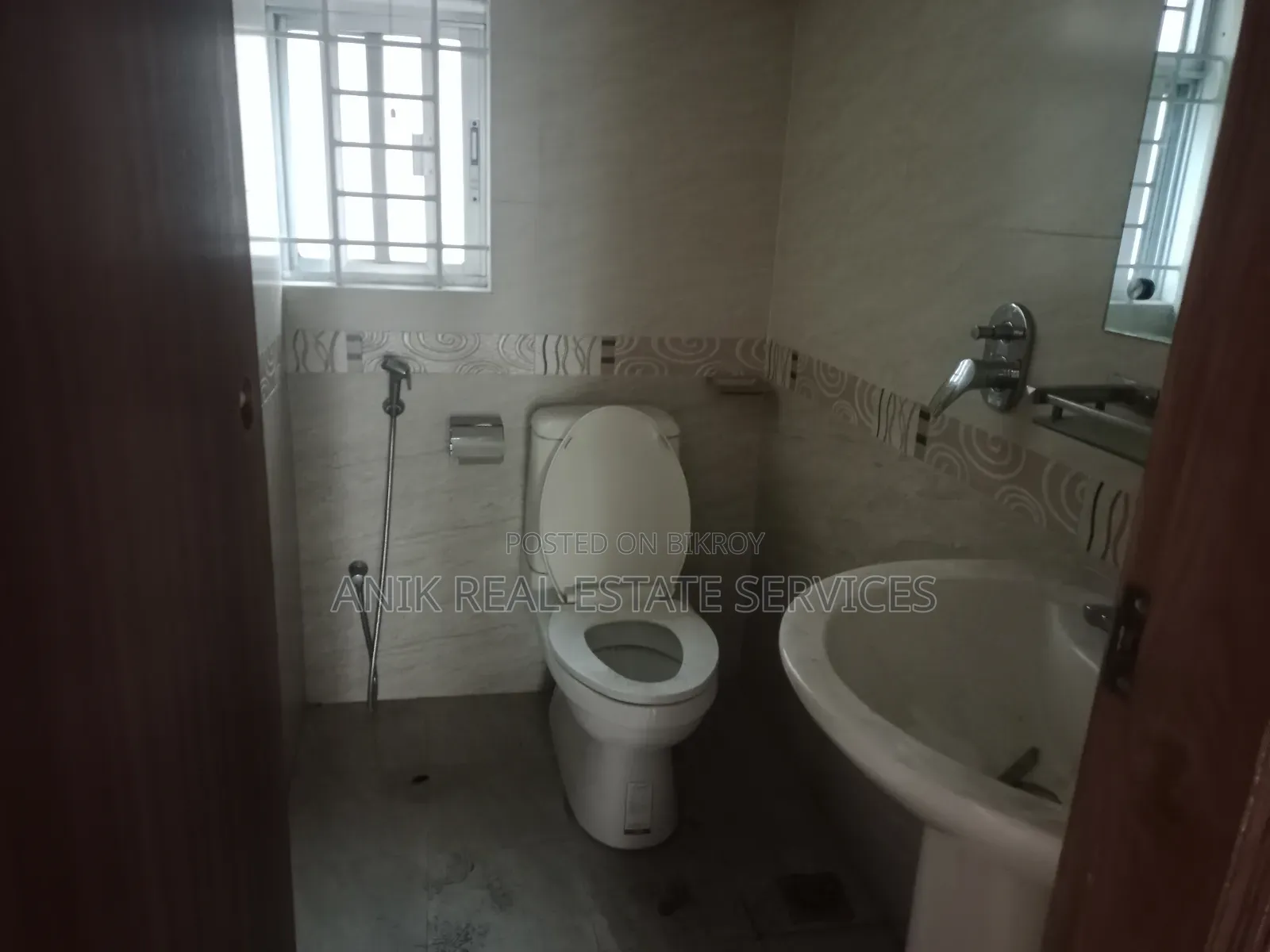 Nicely 3000 SFT Office Space Rent for Gulshan