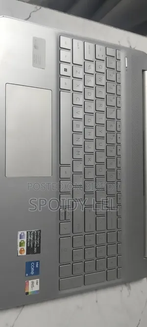 New Laptop HP 15s 8GB Intel Core I5 HDD 256GB