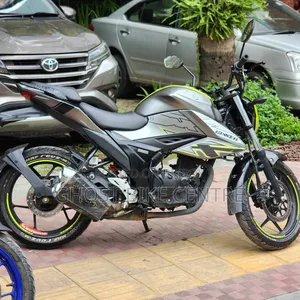 Suzuki 2025 Green