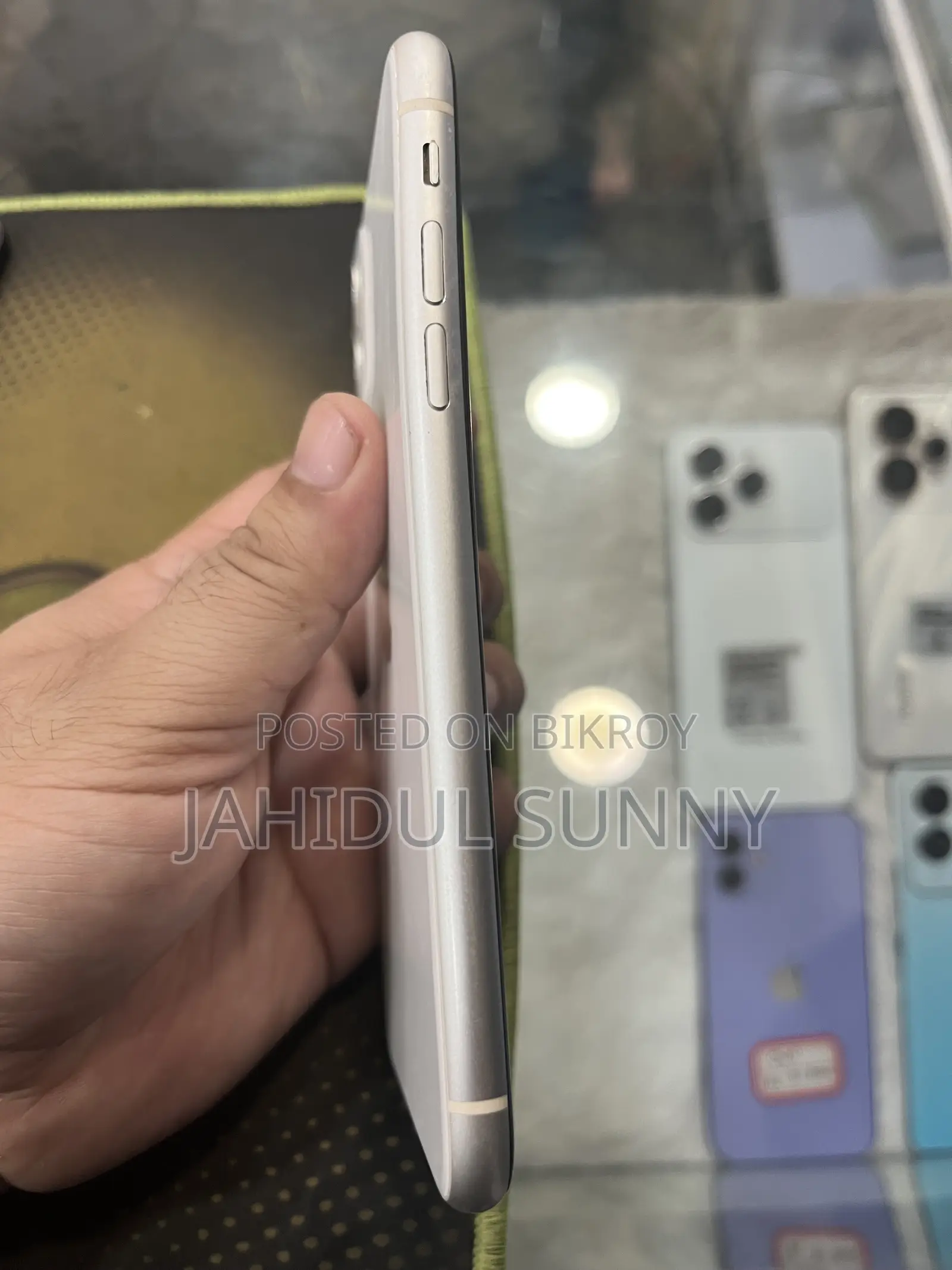 Apple iPhone 11 128 GB White