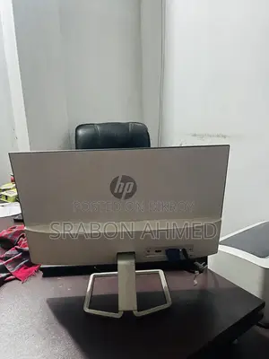 Desktop Computer HP AiO 22 8GB Intel Core i5 SSD 16 GB