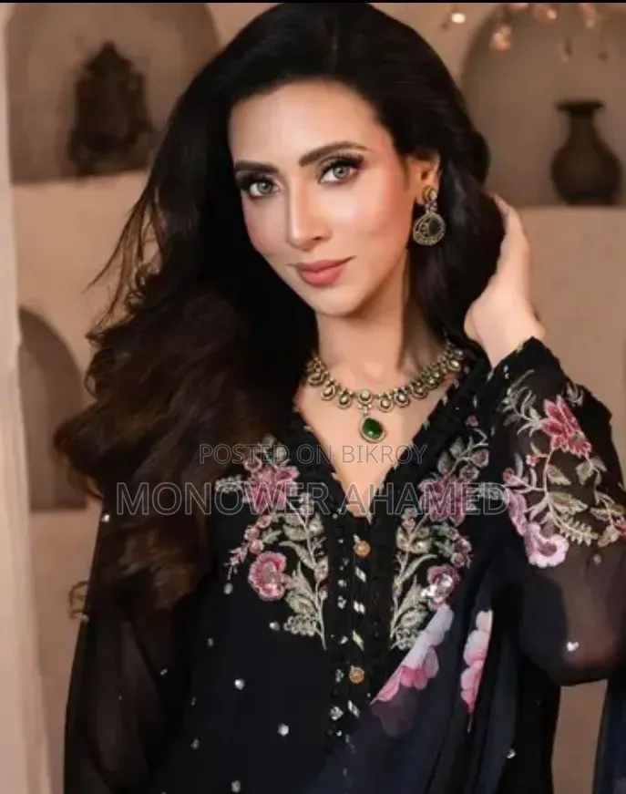 Special Party Wear Dress With Sequence Pal Puti Wark