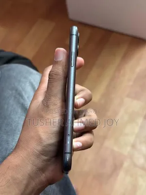 New Apple iPhone 11 128 GB Black