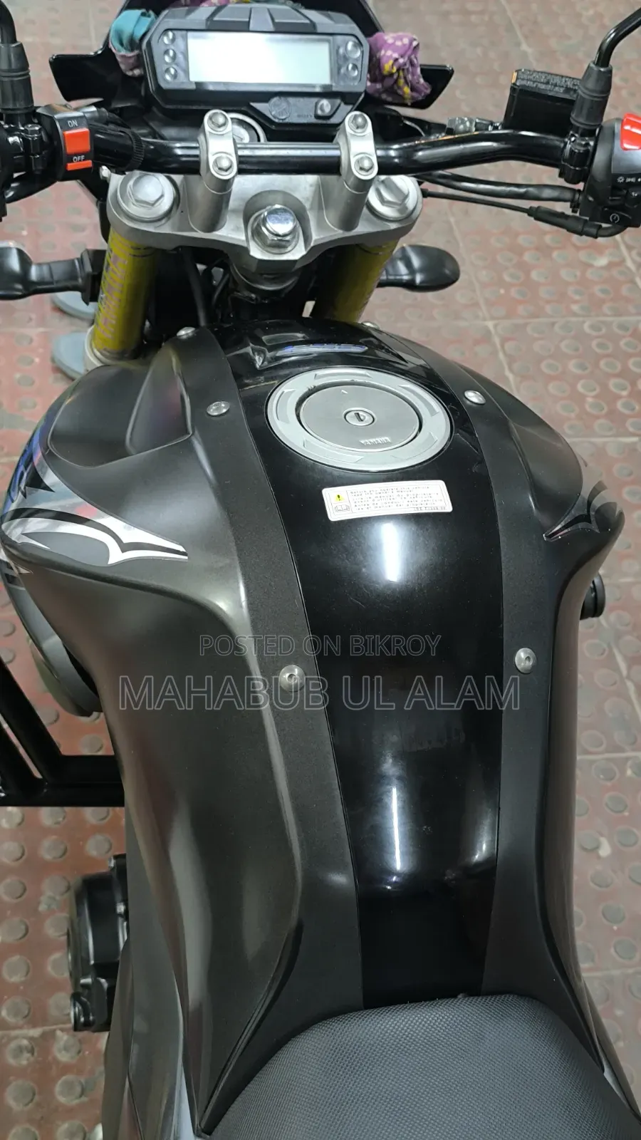 Yamaha FZ6 2024 Black