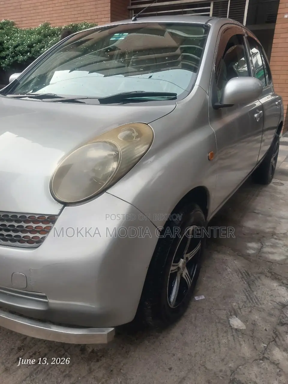 Nissan March ২০০৫ সিলভার