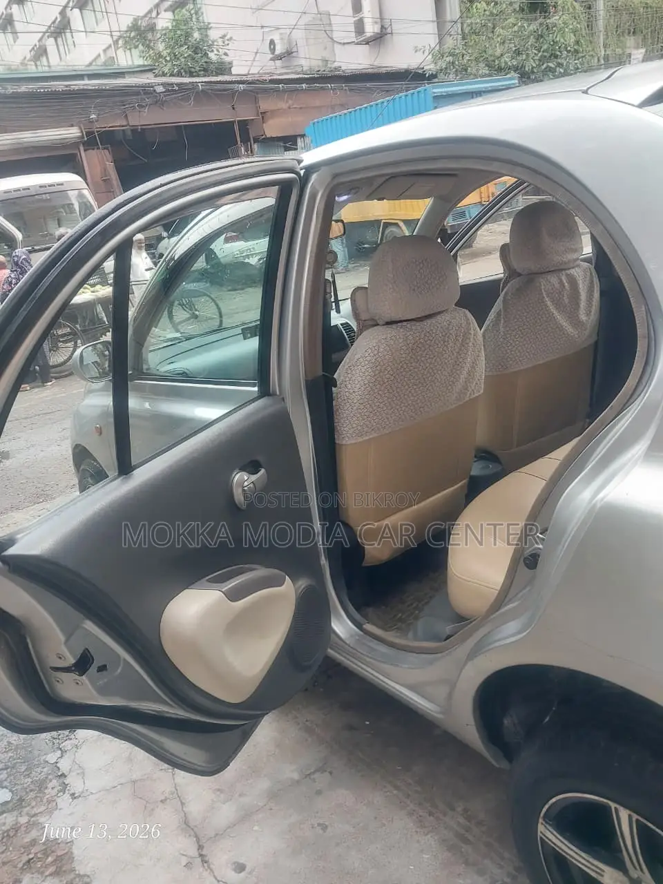 Nissan March ২০০৫ সিলভার
