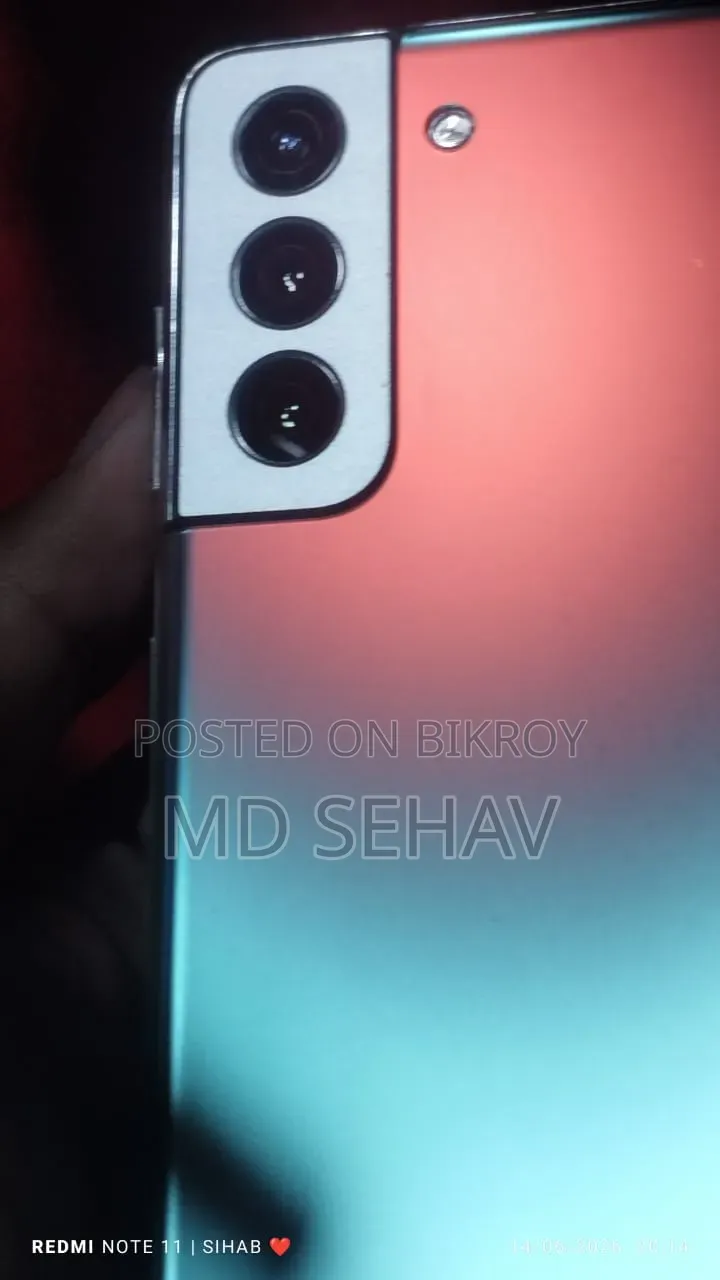 নতুন স্যামসাং গ্যালাক্সি এস২১+ ৫জি ২৫৬ জিবি সিলভার