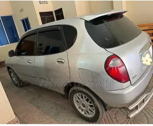 Toyota Duet 1999 Silver