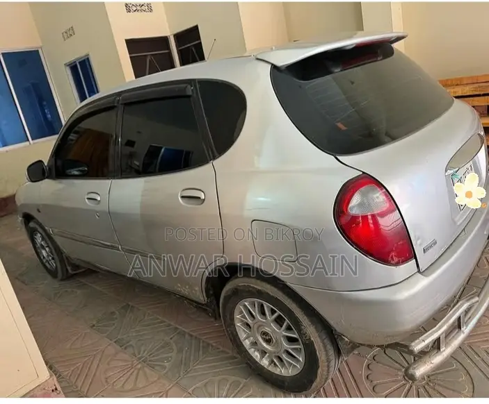 Toyota Duet 1999 Silver