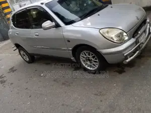 Toyota Duet 1999 Silver