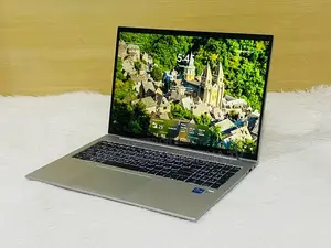 Laptop HP 8GB AMD Ryzen SSD 512GB