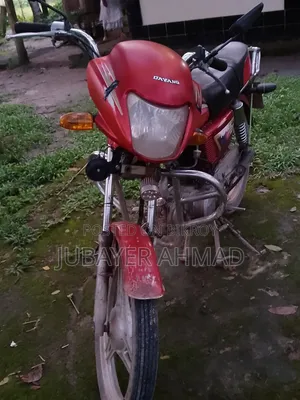 Dayang DY200-8 2016 Red