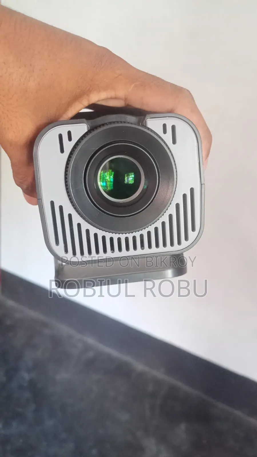 Hy320 Mini Projector