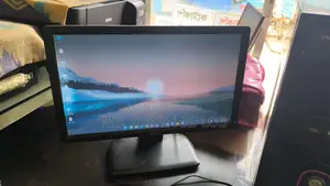 Desktop Computer 4GB Intel Core i3 HDD+SSD 640GB