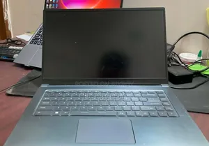 Laptop MSI Modern 14 8GB AMD Ryzen 5 SSD 256GB