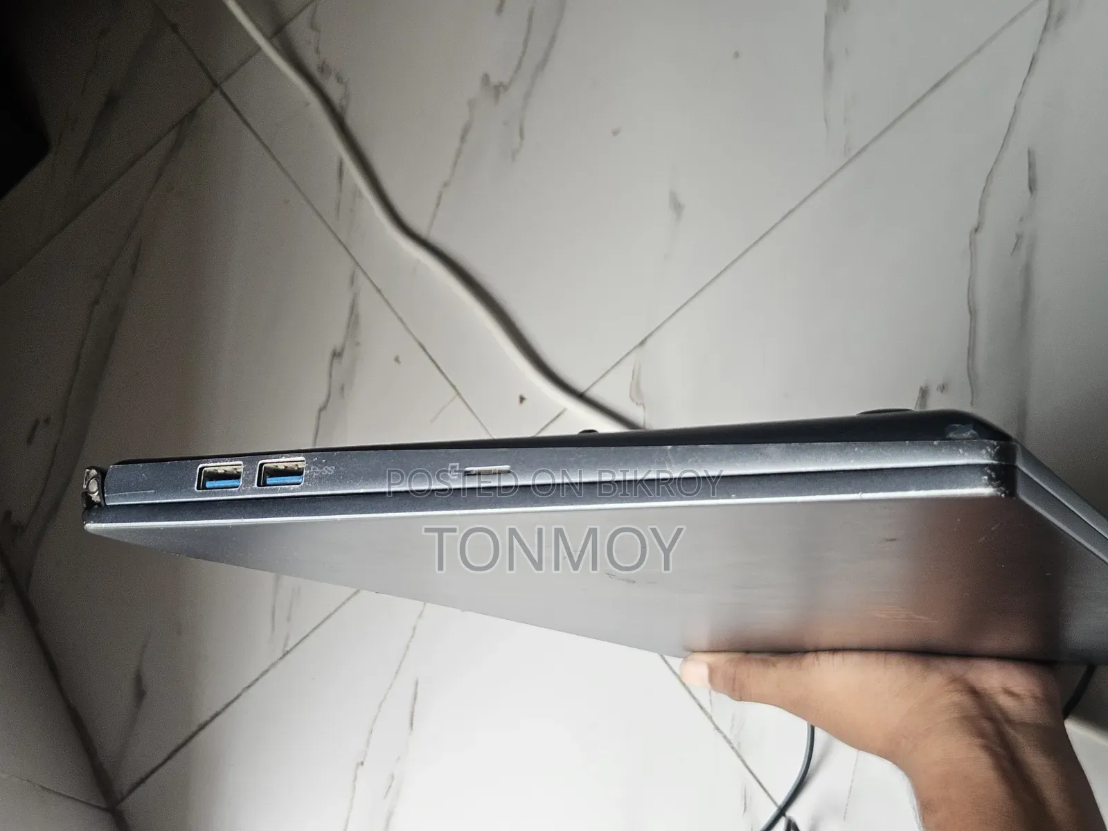 Laptop MSI Modern 14 8GB AMD Ryzen 5 SSD 256GB
