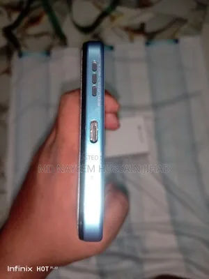 New Motorola Moto G06 128 GB Blue